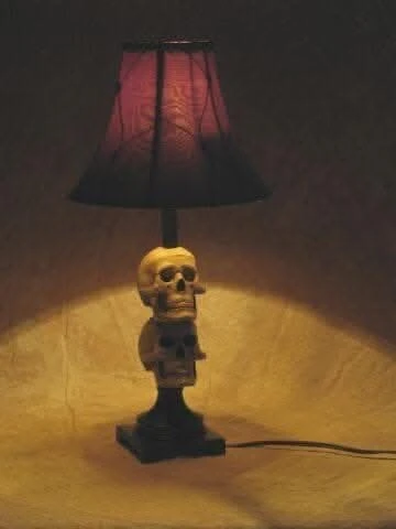 "Desk Lamp With 2 Mini-Skulls And Antique Shade" Haunted House Lighting 3 "Desk Lamp With 2 Mini-Skulls And Antique Shade" Haunted House Lighting - Image 3