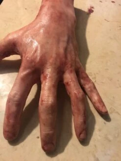 "Severed Left Male Hand - Silicone" Human Body Part Halloween Prop -Thehorrordome Horror Props Verkoop severed left male hand silicone human body part halloween prop 11943712882736